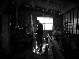 Aurélien Raynaud, peintre sculpteur animalier, atelier bois