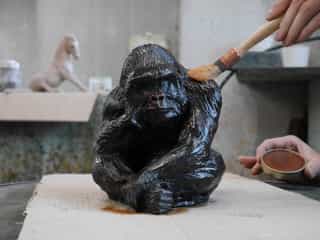 Gorille, sculpture en bronze, Aurélien Raynaud, peintre sculpteur animalier